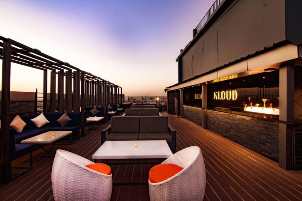 รอยัล ออร์คิด เซ็นทรัล ชัยปุระ พาณีพาร์ค Hotel ภายนอก รูปภาพ