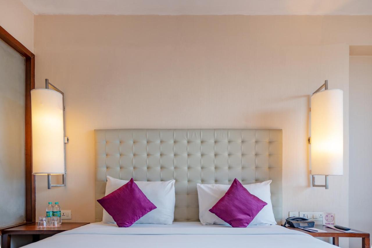 รอยัล ออร์คิด เซ็นทรัล ชัยปุระ พาณีพาร์ค Hotel ภายนอก รูปภาพ